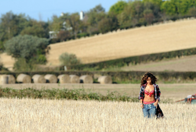 Обои картинки фото музыка, -временный, певица