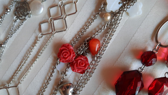 Обои картинки фото разное, украшения,  аксессуары,  веера, бижутерия