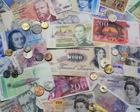 Картинка разное золото купюры монеты