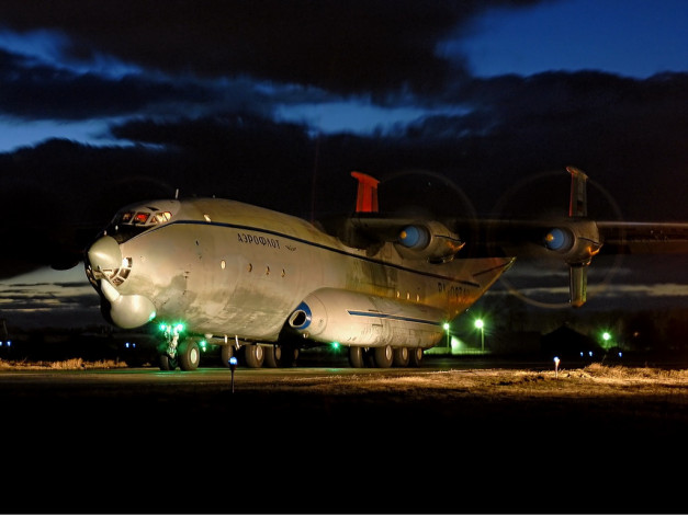 Обои картинки фото авиация, грузовые, самолёты