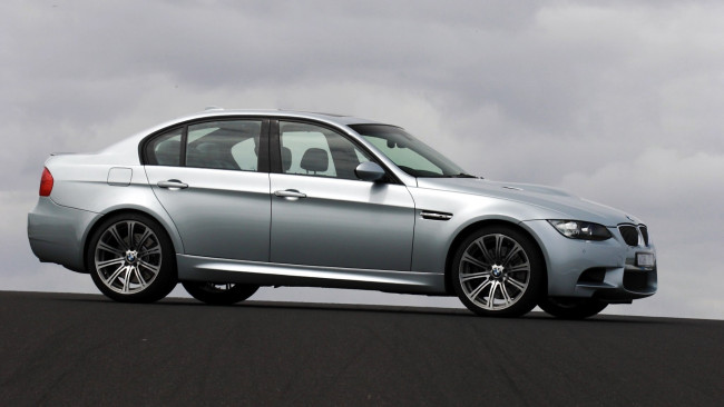 Обои картинки фото bmw, автомобили, автомобиль, стиль, изящество, мощь, скорость