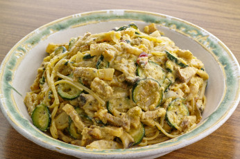 Картинка еда вторые+блюда соус овощи макароны