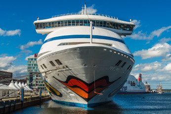 Картинка корабли лайнеры круиз лайнер