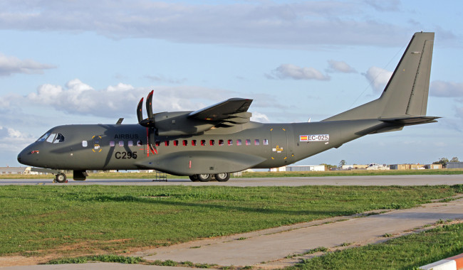 Обои картинки фото авиация, военно-транспортные самолёты, транспорт, войсковой