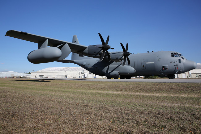 Обои картинки фото авиация, военно-транспортные самолёты, войсковой, транспорт