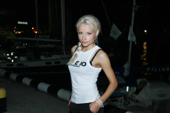 Картинка adelia+a девушки -unsort+ блондинки +светловолосые adelia a девушка модель красотка блондинка стройная сексуальная