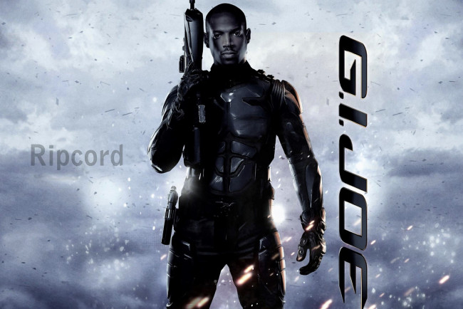 Обои картинки фото кино фильмы,  joe,  the rise of cobra, мужчина, униформа, оружие