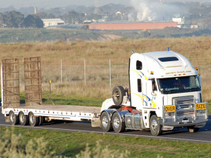 Картинка автомобили freightliner