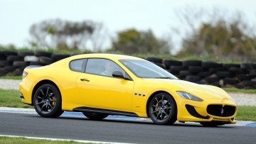 Картинка maserati granturismo автомобили автомобиль стиль мощь скорость