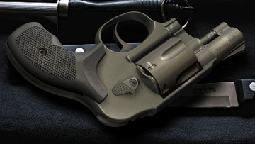 Картинка оружие револьверы smith wesson револьвер