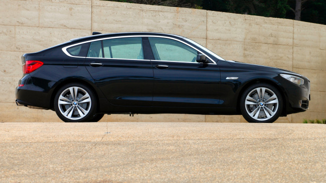 Обои картинки фото bmw, gt, автомобили, автомобиль, стиль, мощь, скорость