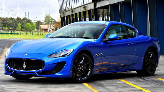Обои картинки фото maserati, granturismo, автомобили, автомобиль, стиль, мощь, скорость