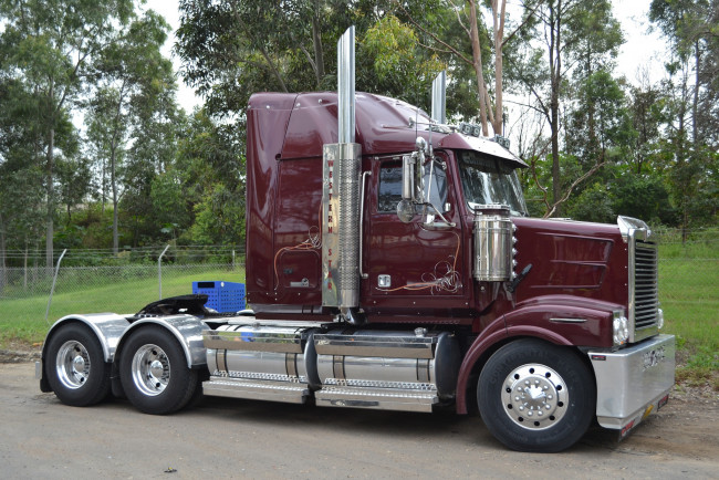 Обои картинки фото western star, автомобили, грузовики, тяжелые, western, star, trucks, сша, запчасти