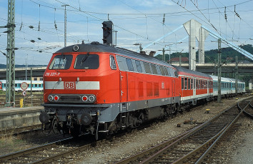 Картинка техника поезда локомотив железная дорога состав рельсы