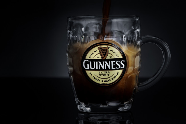 Обои картинки фото бренды, guinness, пиво