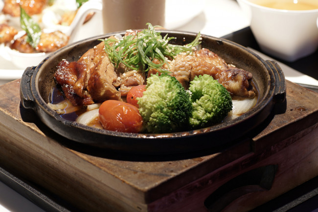 Обои картинки фото еда, мясные блюда, мясо, гарнир