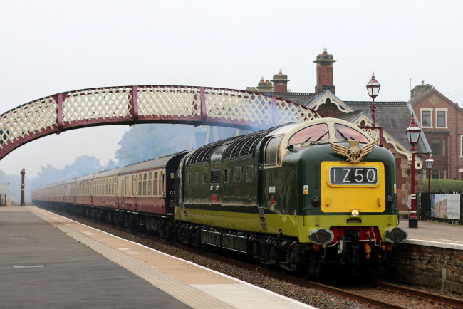 Обои картинки фото техника, поезда, состав, локомотив, дорога, рельсы, железная