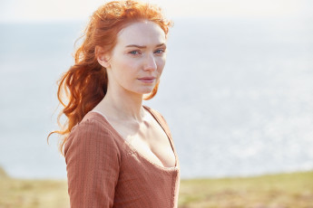 Картинка eleanor+tomlinson кино+фильмы poldark+ сериал платье рыжая актриса