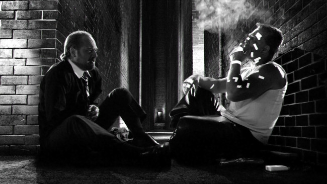 Обои картинки фото кино фильмы, sin city, подворотня, раны, персонажи