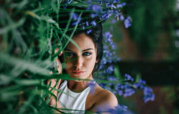 Картинка девушки aurela+skandaj взгляд