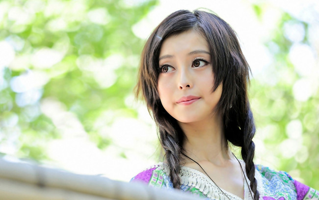 Обои картинки фото девушки, fan bingbing, косички