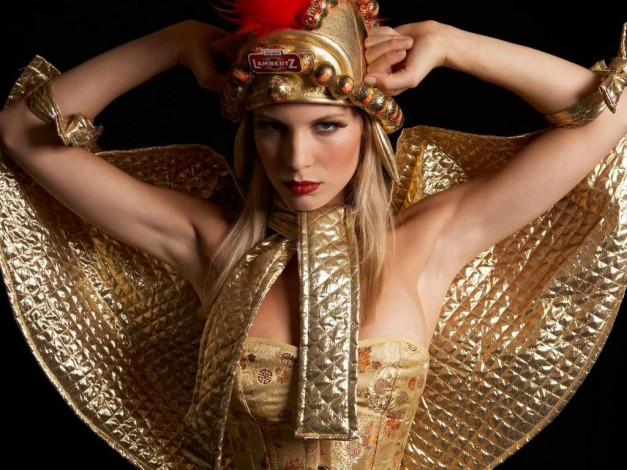 Обои картинки фото Sarah Brandner, девушки