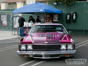 Картинка автомобили выставки уличные фото lowrider