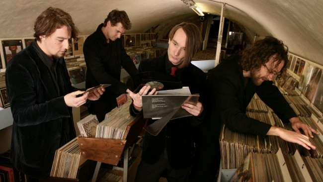 Обои картинки фото silence, is, sexy, музыка