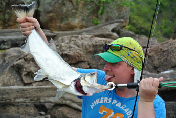 Картинка разное рыбалка +рыбаки +улов +снасти рыбак