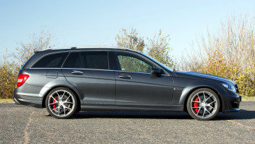 Картинка mercedes+c автомобили mercedes-benz легковые грузовики двигатели автобусы германия ag daimler подразделение