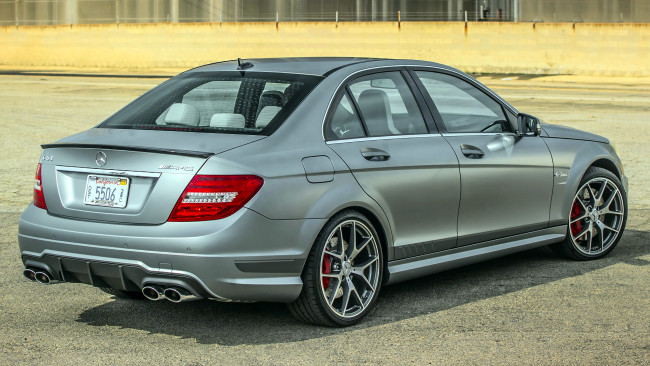 Обои картинки фото mercedes c, автомобили, mercedes-benz, автобусы, двигатели, германия, ag, daimler, легковые, грузовики, подразделение