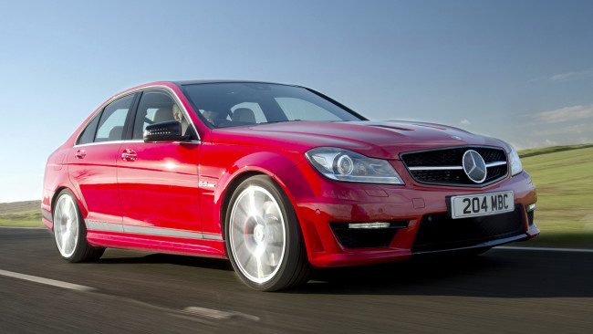 Обои картинки фото mercedes c, автомобили, mercedes-benz, грузовики, автобусы, германия, daimler, ag, подразделение, легковые, двигатели