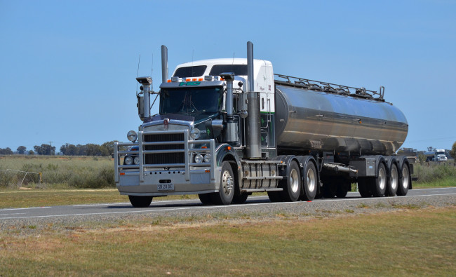 Обои картинки фото kenworth, автомобили, сша, автобусы, company, truck