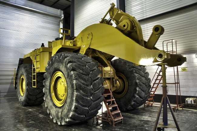 Обои картинки фото 990 rebuilt, техника, другое, тяжелый, колесный, транспортер