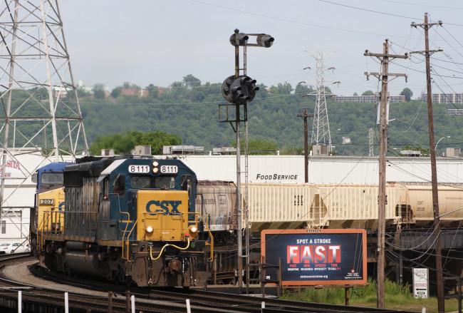 Обои картинки фото техника, поезда, железная, локомотив, рельсы, дорога