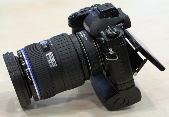 Обои картинки фото olympus om-d, бренды, olympus, фотокамера, объектив, цифровая