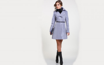 Картинка девушки -unsort+ брюнетки +шатенки книга плащ сапоги