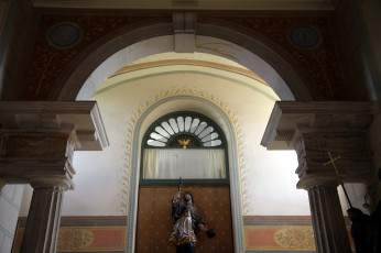 Картинка разное религия статуя крест