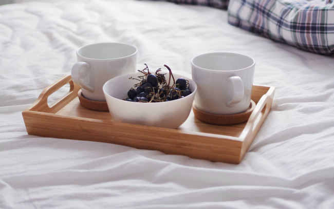 Обои картинки фото еда, виноград, ягоды