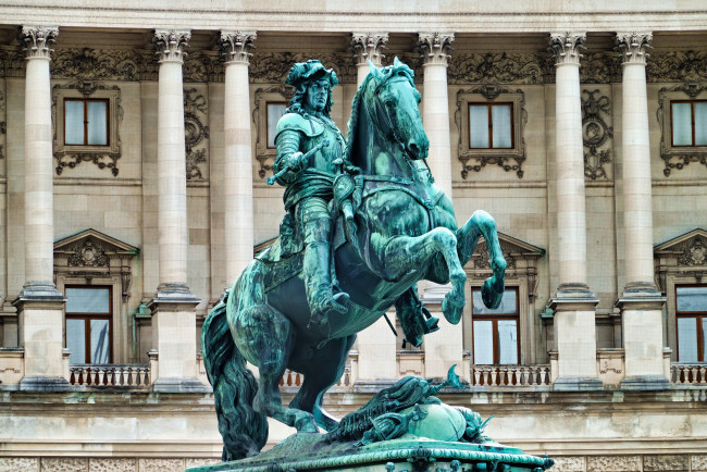 Обои картинки фото города, - памятники,  скульптуры,  арт-объекты, статуя