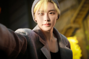 обоя мужчины, hou ming hao, актер, шапка, лицо, пальто