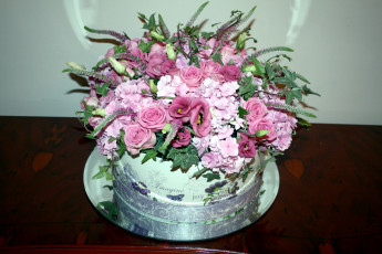 Картинка цветы букеты композиции розы эустома гортензия