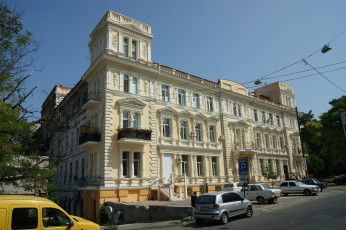 Картинка одесса города одесса+ украина здание небо деревья дорога автомобили