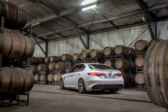 Картинка автомобили alfa+romeo alfa romeo