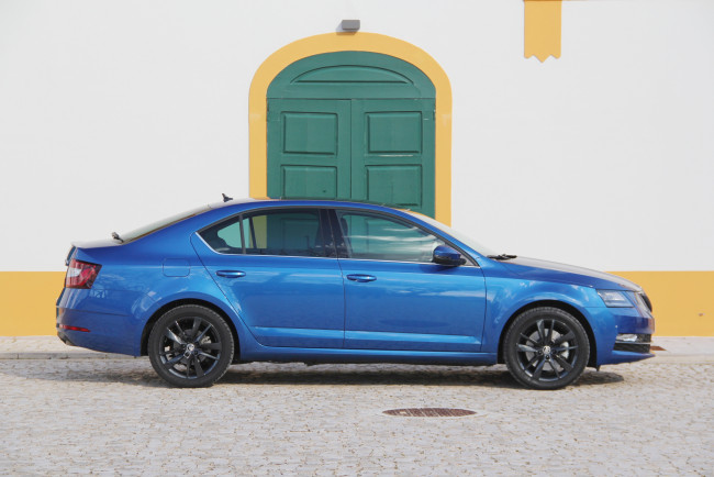 Обои картинки фото автомобили, skoda