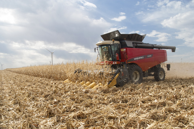 Обои картинки фото техника, комбайны, versatile