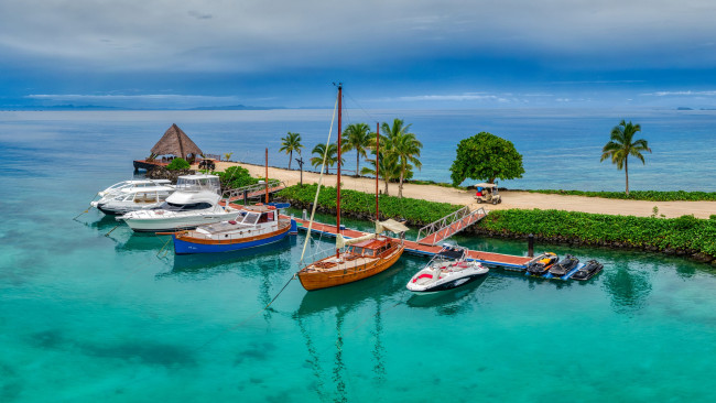 Обои картинки фото корабли, разные вместе, фиджи