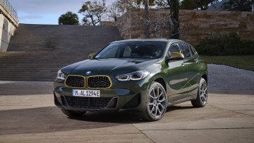 Картинка 2022+bmw+x2+xdrive25e+edition+goldplay автомобили bmw x2 xdrive25e edition goldplay кроссовер бмв