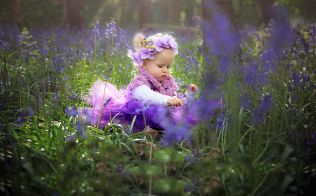 Обои картинки фото разное, дети, девочка, цветы, луг
