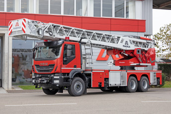 Картинка автомобили iveco